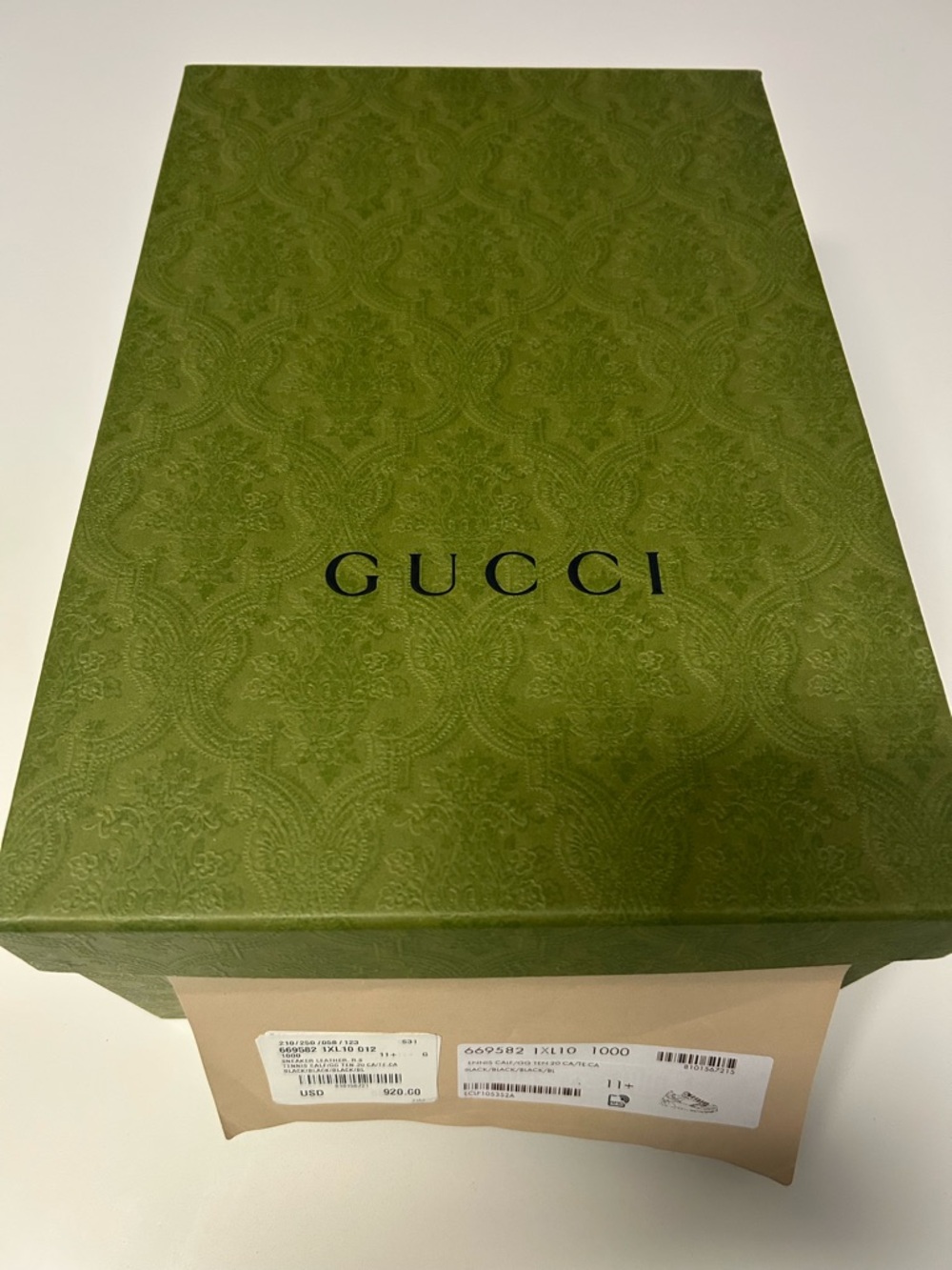 **AUTHENTIC** Gucci Black Leather Sneakers w/ box, dust bags, and extra laces. - Picture 10 of 12